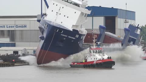 Ship Launch | 10 Awesome Waves, FAILS and CLOSE CALLS9