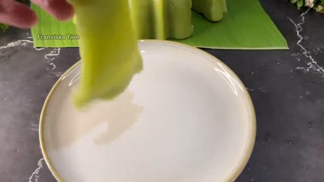 RECIPE OF RICE FLOUR PANDAN LAYER CAKE