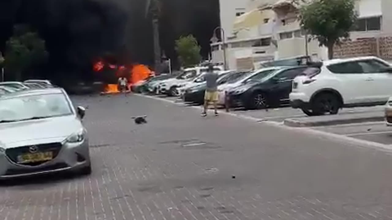 Hamas attacks cause fires in Ashkelon