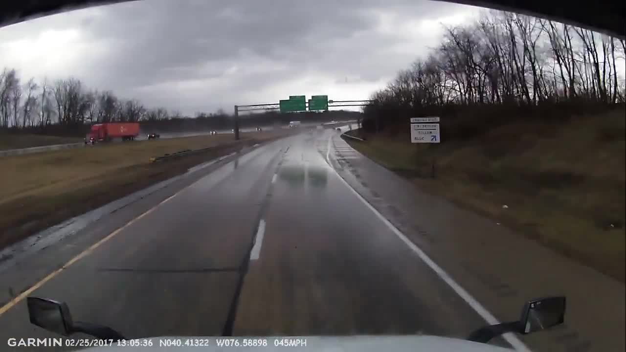 Semi Truck Off-roads Into Ditch