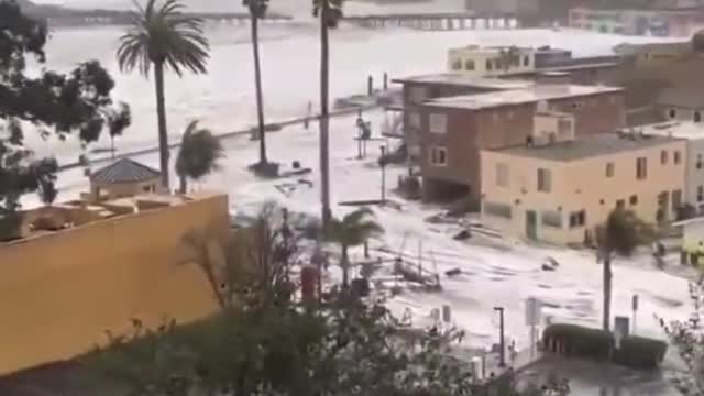 Major Damage reported as massive swell batters piers and homes in Santacruz