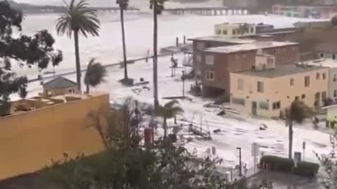 Major Damage reported as massive swell batters piers and homes in Santacruz