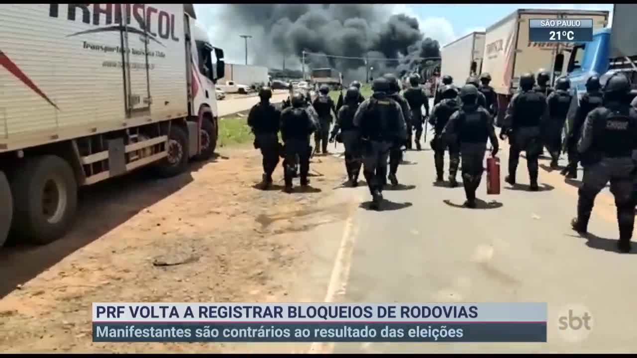 PRF registra 31 bloqueios e interdições nas estradas brasileiras | SBT Brasil (19/11/22)