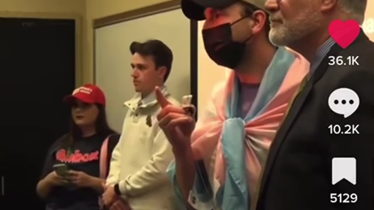 Oops wrong pronoun alert !