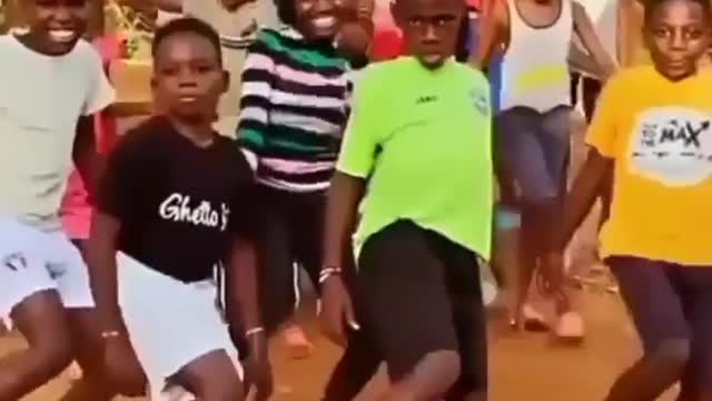 African Boys Dance on Indian song