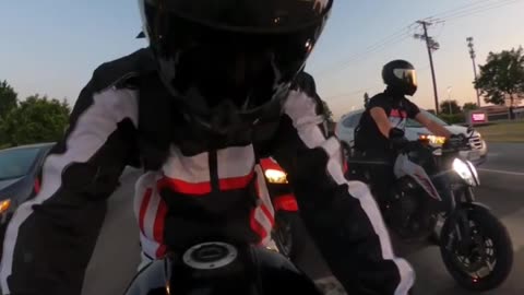 Motovlog motovloging