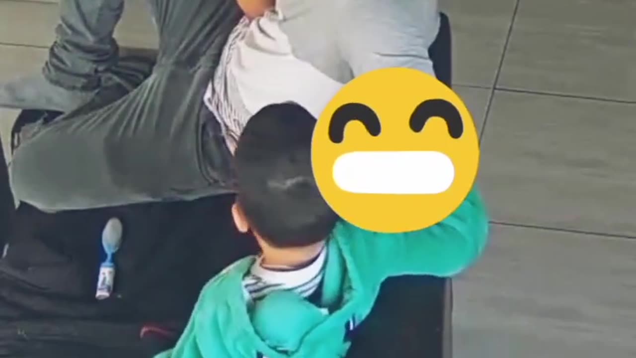 smart baby escape like agent 😜🤠 funny baby videos 😹#shorts #cute #funny