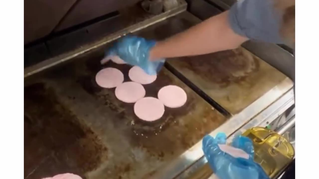 How McDonald’s burgers are made