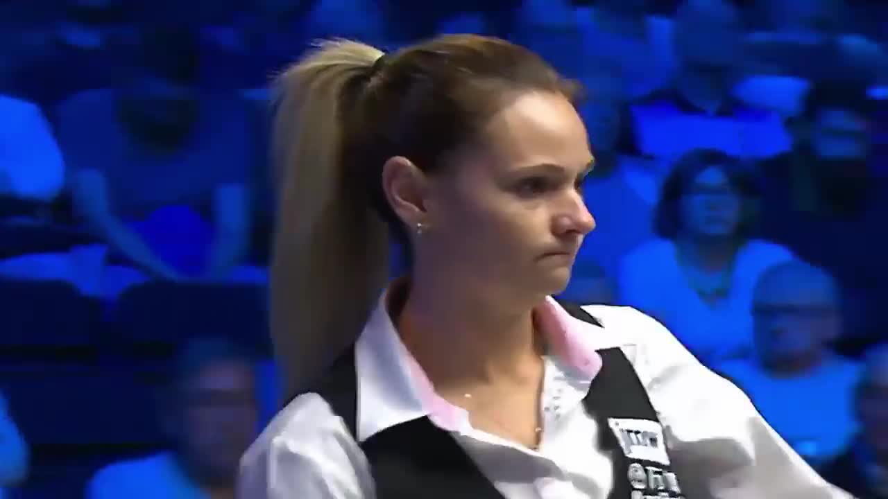 Man vs Women snooker .