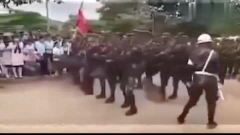 Foreign funny videos Foreign military parade funny famous scenes