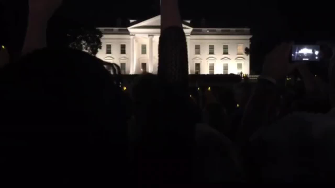 The Lord's prayer in front of the White House