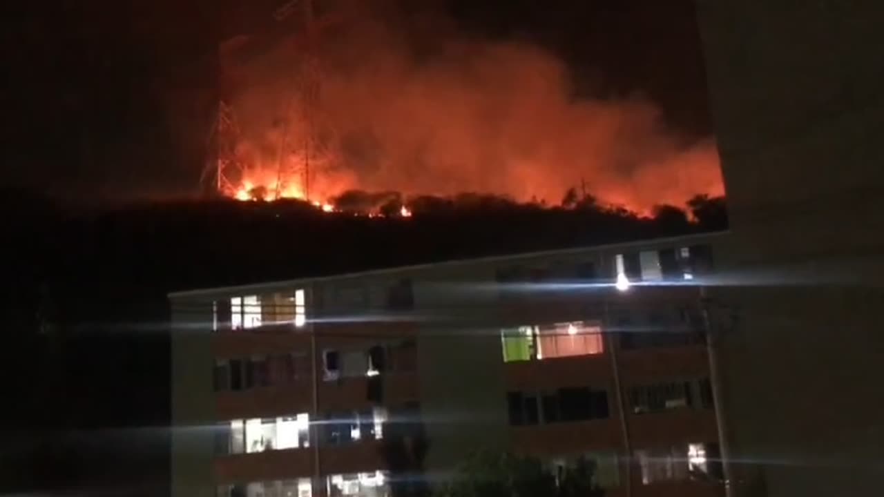 Incendio forestal en el sector de Chimitá en Bucaramanga