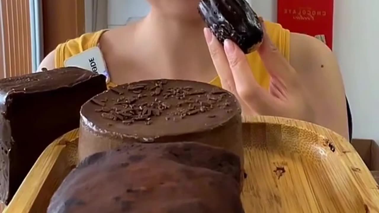 ASMR Satisfying Chocolate Desserts Party #asmr #shorts #eating #food #yummy #mukbang #satisfying