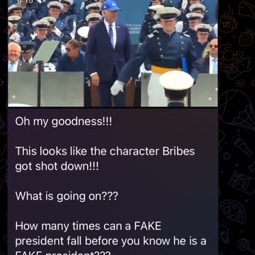 PresidentBiden fell again ? 🧐🤣😀