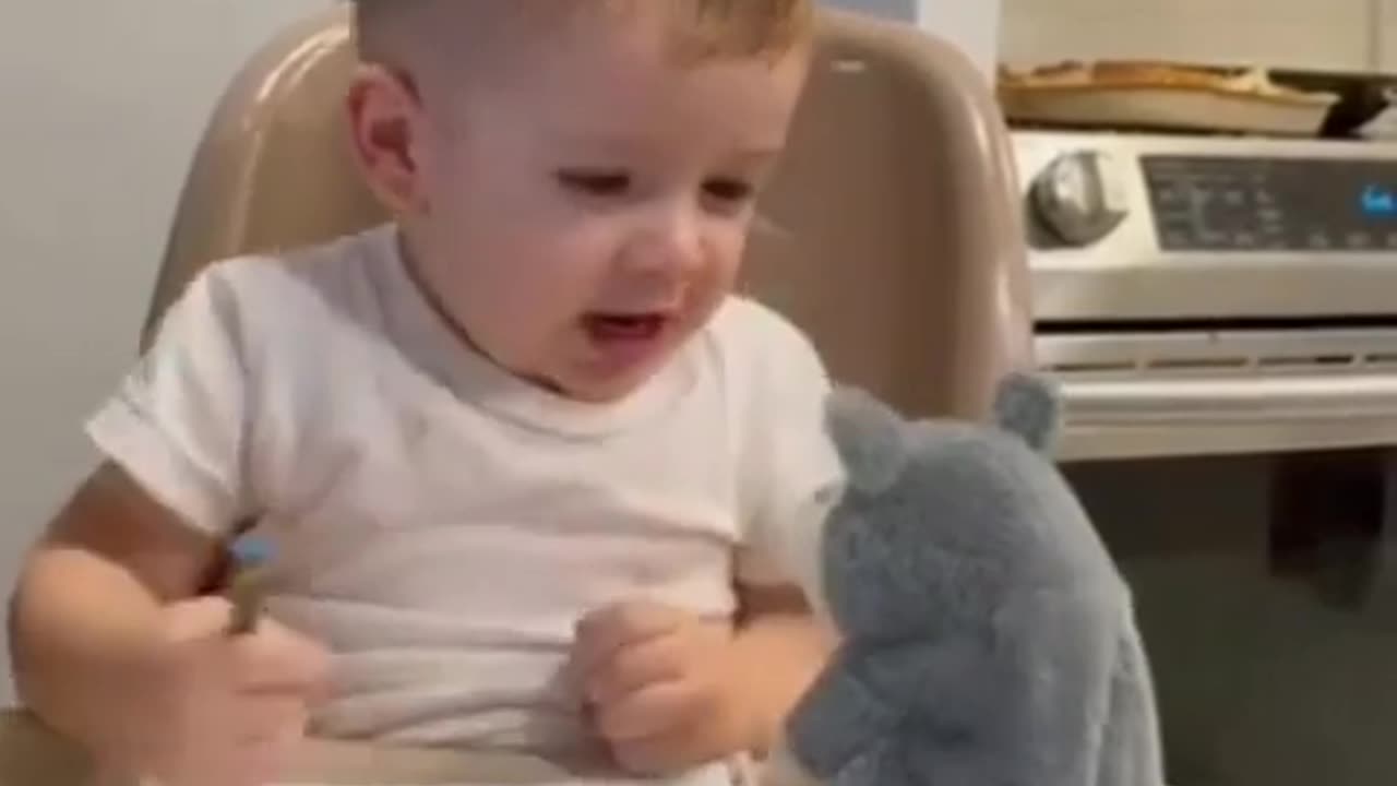 cute children ☺ shoked a cat 🐱 (2023 ) new version