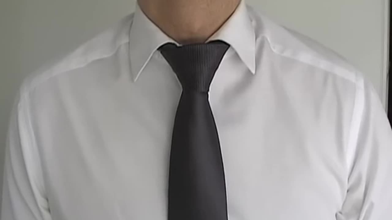 How to Tie a Tie