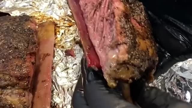 Big rib burrito 🤯 #grubspot #bbq #burrito #cheese #food #foodtiktok