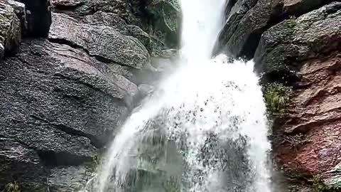 Beautiful scenery. Come and have a look