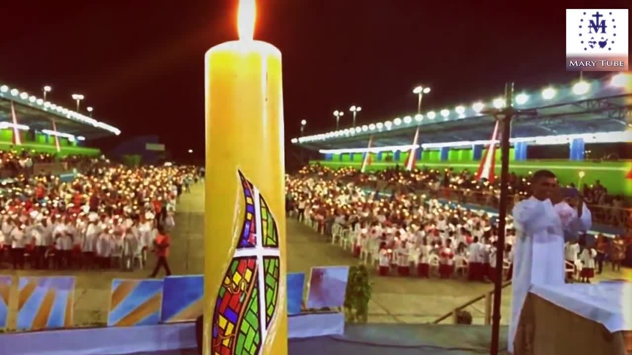 Pachamama,sacerdote cristiano brucia le immagini della grande dea madre natura pagana inca massonica pachamama che è STATA ADORATA IN VATICANO FACENDO L'APOSTASIA il 4 ottobre 2019 e rivela che sarà la madre dell'Anticristo adorato dai massoni