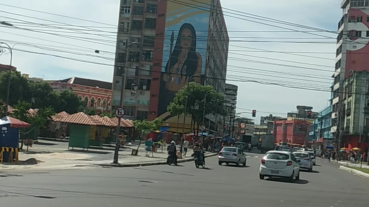 Praça do índio em Manaus