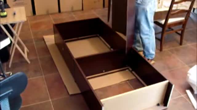 Sauder Model 410890 Bookcase Assembly