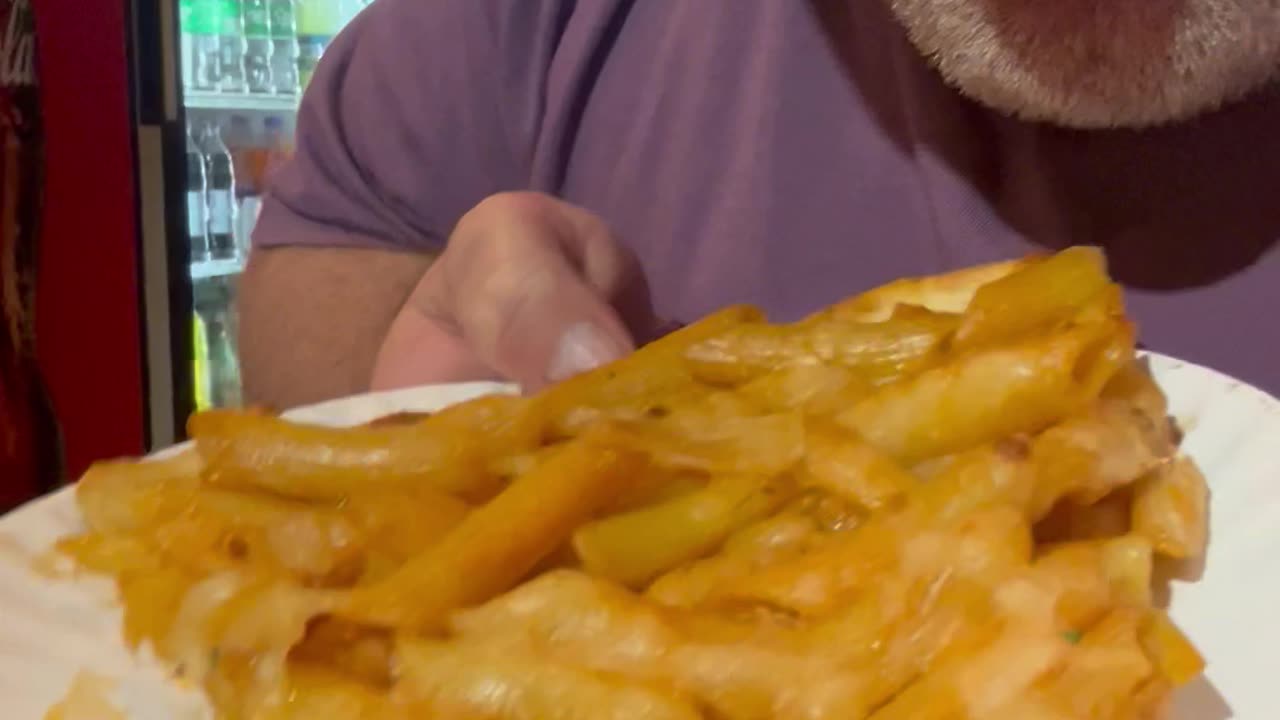 Always a good time for a Penne Vodka Pizza! OH!
