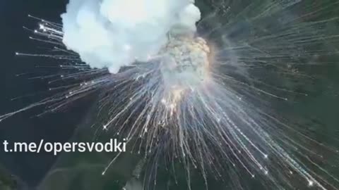 🇷🇺💥🇺🇦 Truly beautiful footage of the destruction of two Ukrainian S-300s