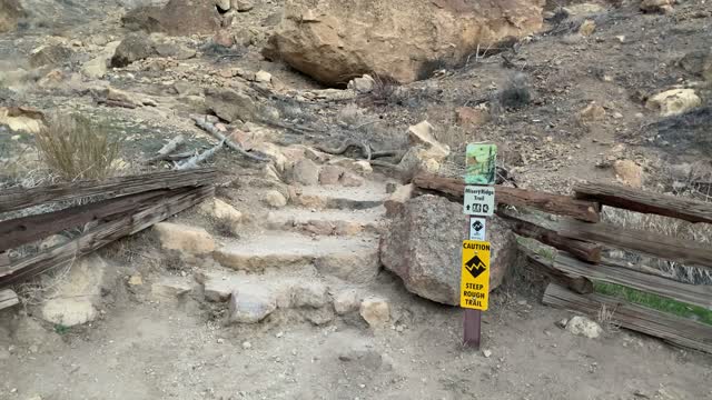 Central Oregon – Smith Rock State Park – Three Trail Choices After You Cross the Bridge – 4K