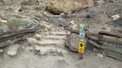 Central Oregon – Smith Rock State Park – Three Trail Choices After You Cross the Bridge – 4K