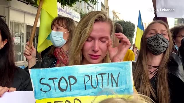 'Stop Putin': protesters around the world express fears