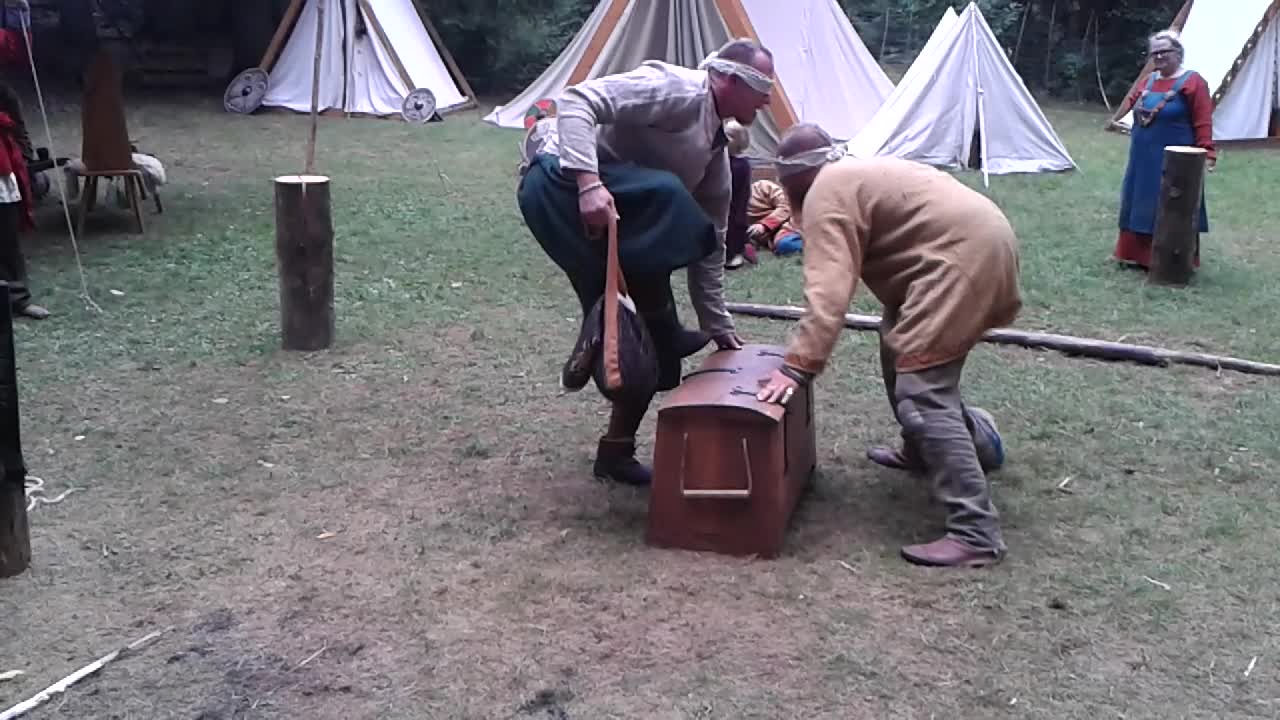 Blindfolded "Vikings" hilariously fight for chest