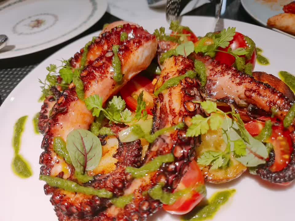 Octopus dish(called Polipo)