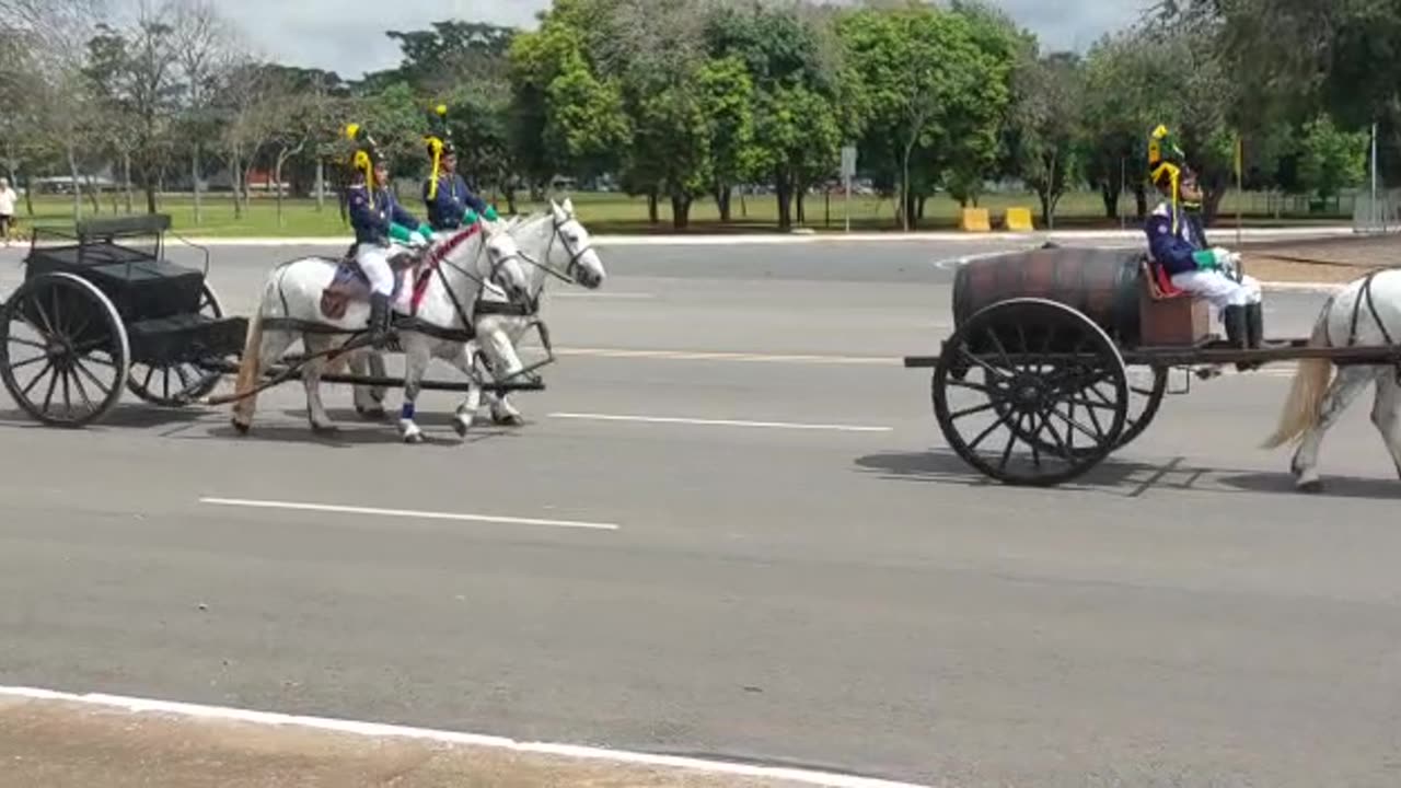 População brasileira mostra seu descontentamento com o Exército Brasileiro