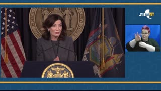 New York Governor Kathy Hochul gives an update on Signature Bank