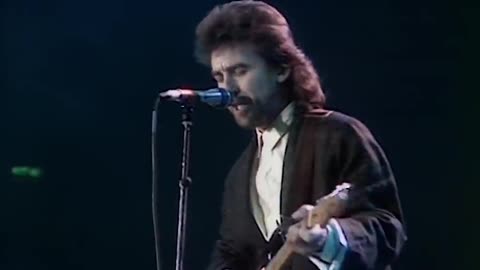 George Harrison & Ringo Starr - While My Guitar Gently Weeps (The Prince's Trust Rock Gala 1987)