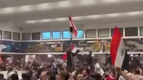 Iraqi Protesters Storm Parliament in "Show of Force" Against PM-Nominee