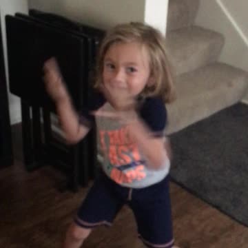 Royce droppin like its Hot!