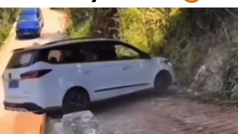 What a Skill of car driving 😱😱🤯😮