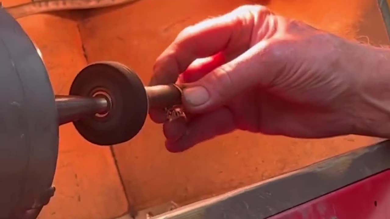 How we polish a ring