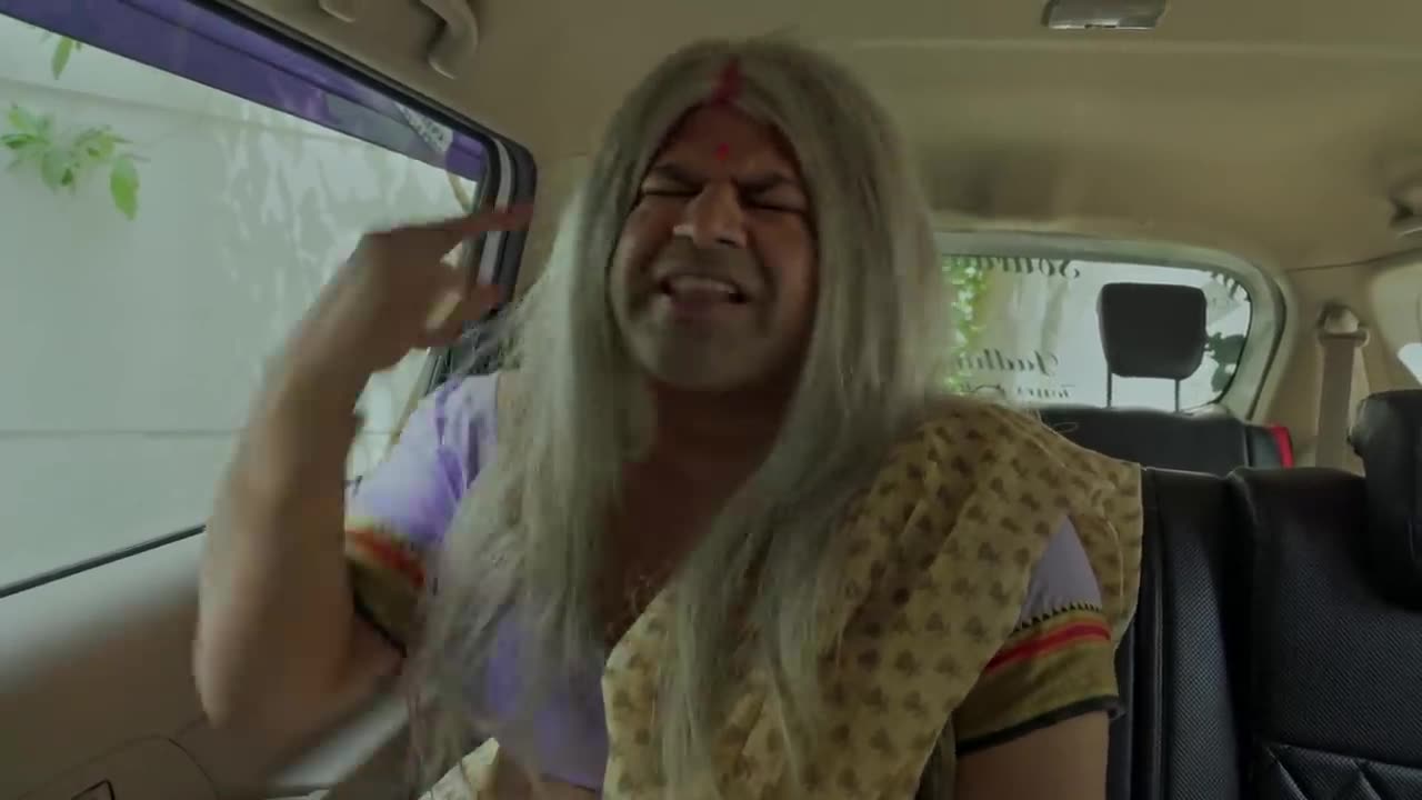 Aankh ke aandhe | 2 Foreigners in Bollywood