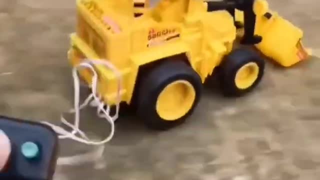 Cool JCB toy for your child.must watched video for parents.