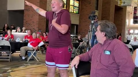 Vivek Ramaswamy Responds To CRAZY Woman In The Classiest Way Possible