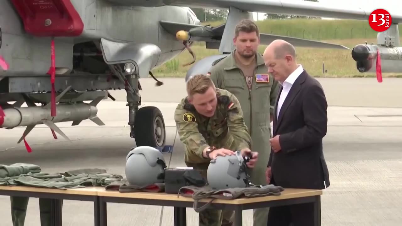 Germany's Scholz takes pilot's seat, promises to defend every last inch of NATO territory(720p)