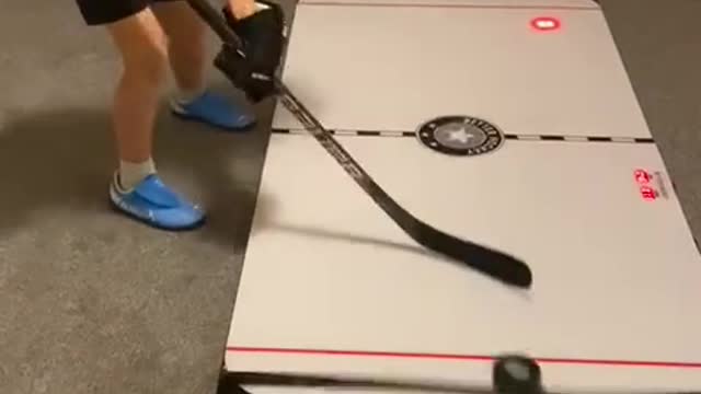 Simulated ice hockey