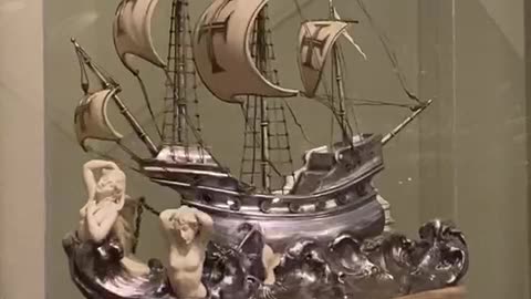 Que linda peça.