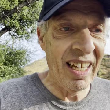 BEING A VEGAN ISN'T WACKY. YOU'LL BE HEALTHIER AND LIVE LONGER.