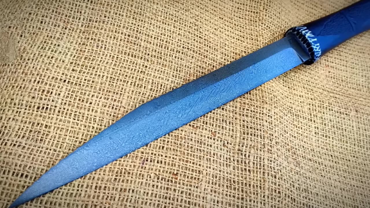 Wootz Vikings Scramasax Sword with Amazing Pattern- Making of a Unique Blade