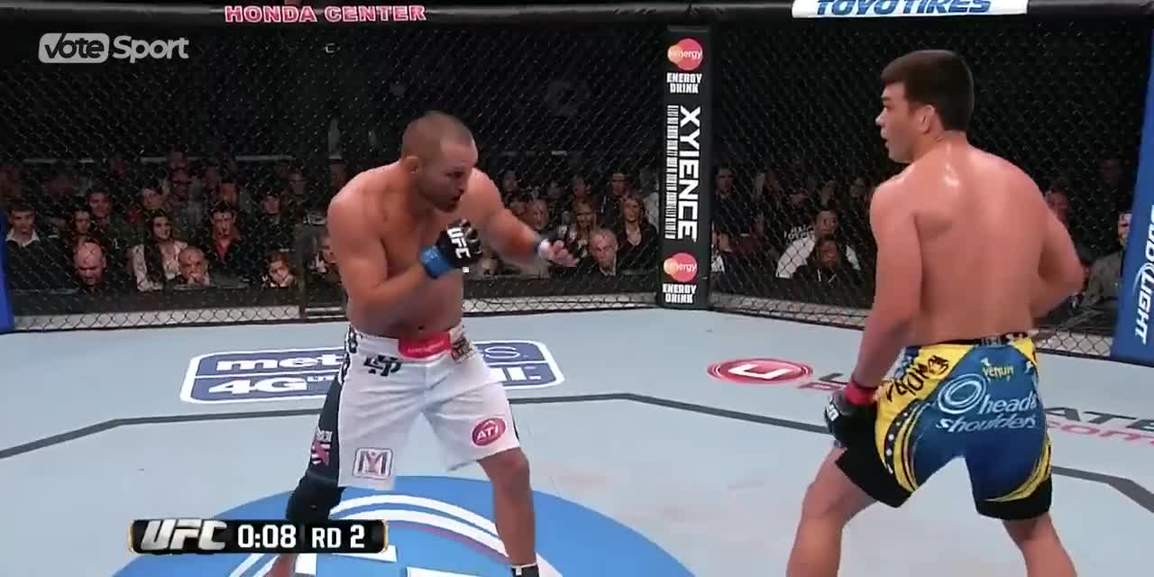 Pure Skill... How Karate Master Knocked People Out in UFC - Lyoto Machida