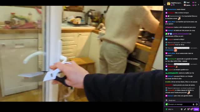 2023-01-25 (2bis) - Montage de la nouvelle machine - Twitch Decheterie (version avec chat)
