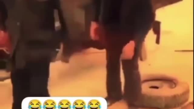 Funny moment mistakenly hit the egg 🤣🤣🤣